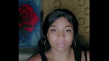 Latina dancing very hot in live