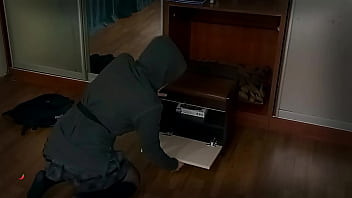 Thief deep penetration