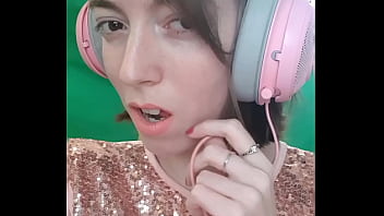 On se rapproche des 100 followers hehe vous êtes si gentils et généreux