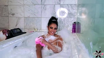 Maxine x shaves herself & plays with her bbc dildo in the shower