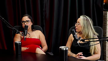 A família sabe se conheceram em collab descobriu gostar também de mulher e gravaram com vários e se assustou com o tamanho do pau aninha e renatinha watch sheer red