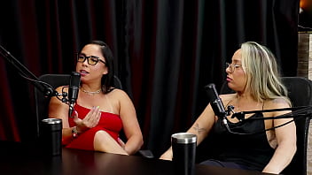 A família sabe se conheceram em collab descobriu gostar também de mulher e gravaram com vários e se assustou com o tamanho do pau aninha e renatinha watch sheer red