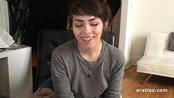 Sexy babe plays with unshaved bush