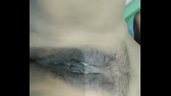 कम्बक्त चूत मानती ही नही है ।