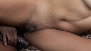 Ms sunshyne is a horny hood girl