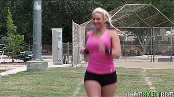 Lovely blonde with bigtits gets her pussy fucked hard after her workout