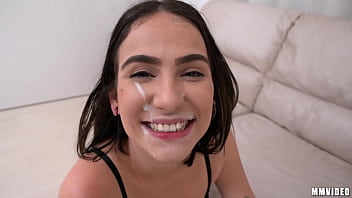 Bunda maravilhosa galopando no meu cacete