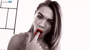 Pure bj pretty babe lara west knows how to work with that big cock 1080