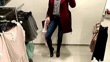 Public shopping in wet jeans squirt x3