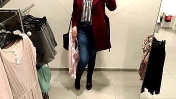 Public shopping in wet jeans squirt x3