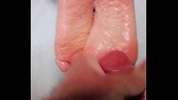 My feets are for you