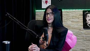 Nunca transou na mesa de sinuca o cliente gostava de um fio terra deu a buceta no avião e chegou a receber 23 buquês de flores mas leticia braga watch sheer red