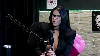 Nunca transou na mesa de sinuca o cliente gostava de um fio terra deu a buceta no avião e chegou a receber 23 buquês de flores mas leticia braga watch sheer red