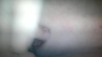 Freundin fingert sich