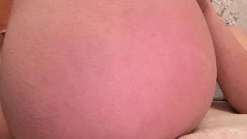 18 year old student with hairy pussy fingering pussy