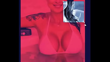 Happy friday ️ any fun plans for the weekend #happyhotwife #hotwife #milf #hottub