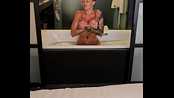 Tu veut me voir dans mon bain flow item 534952