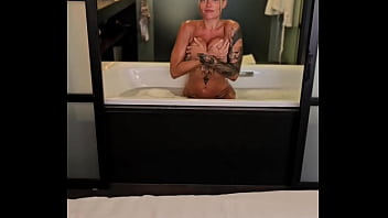 Tu veut me voir dans mon bain flow item 534952