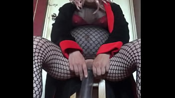 Let Me Swallow Your Pee thumbnail