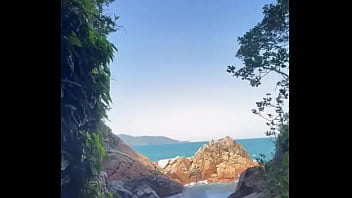 Ainda estou impactada com a imponência dessa entrada de caverna ️