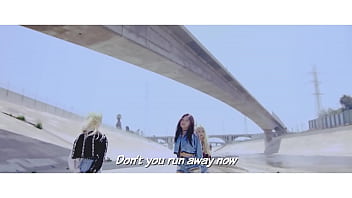 Loonatic looπ∆ odd eye circle