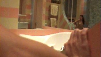 2 chicks receive screwed