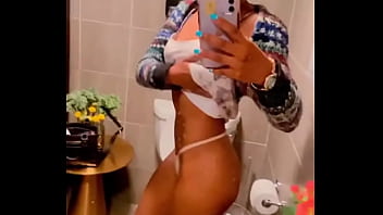 Rt if you would take me on a date