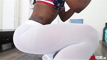 Mick blue fingers sarah banks pussy and ass then she gives him a blowjob