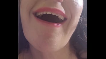 A white milf craves some chocolate fick