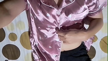 Universitaria me manda un video masturbandose y tocandose sus ricas tetas