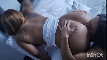 Três putinha safada com fogo no rabo