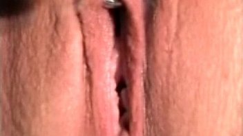 Biggi vagina piercings