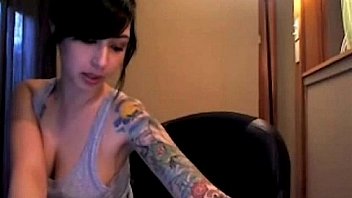 Lovely and young emo on webcam Lovely and young emo on webcam