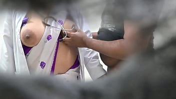 Indian doctor satisfying her sexual desire through patient