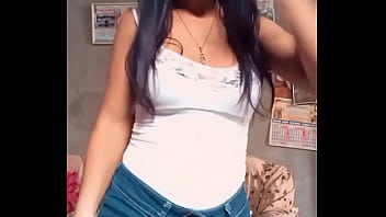 Yaleni teen culona baile en short