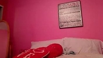 Busty young brunette shake big ass on webcam