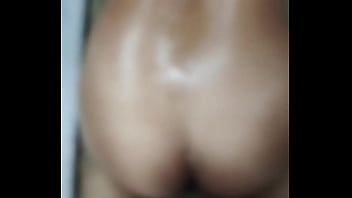 Hot latina gets cumshot in hotel bathroom