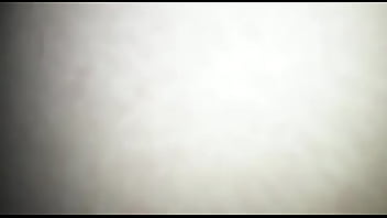 Se lo mete todo chica