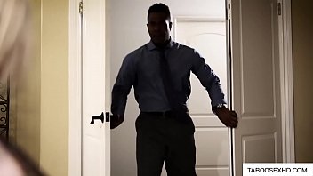 Step father seduce by daughter in this family sex scene