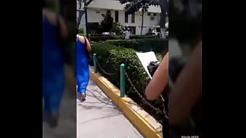 Siguiendo a sra con tanga en chiclayo