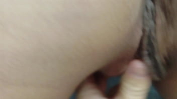 Coroa vi&uacute;va gostosa pagou para um novinho de 20 anos fazer sexo com ela ap&oacute;s ela ficar v&aacute;rios anos sem dar para ningu&eacute;m