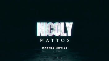 Lingerie vermelha salto alto coleira de safada e goza na sua putinha