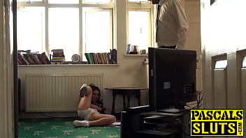 Exotic rina ellis swallows a large rod