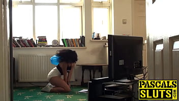 Exotic rina ellis swallows a large rod