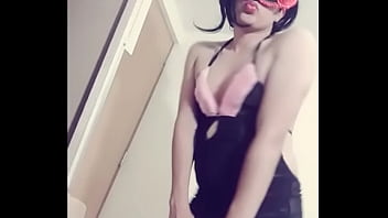 Lucía bailando slave for you