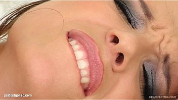 Peaches gets her pussy wet by masturbating with fingers and dildo at give me pin