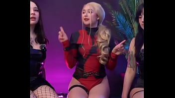 ¿es premio o castigo jugando #osecaga con las #bashgirls fungi witch fabii puffle karalove21g si