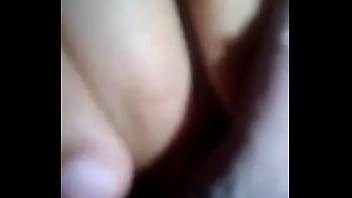 Está rica perra se toca para mí