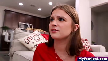 I just caught my stepsister and my stepmom being fucking freaks in the living room myfamlust