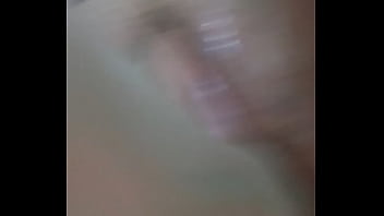 気持ち良くて白いの出ちゃった